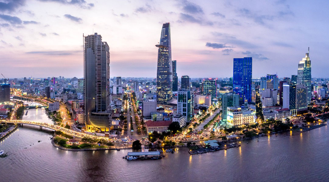 Vietnam Outlook 2022, Business Trends & Policies Updates: What is next for businesses?