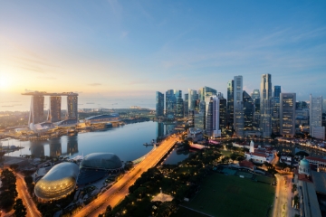 UOB and Enterprise Singapore announce strategic partnership to accelerate adoption of digital and AI-driven solutions across F&B SMEs
