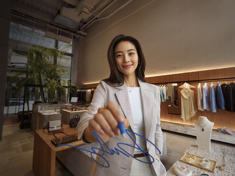 Make your move with UOB SME Banking
