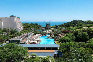 Complimentary night stay at Lotte Hotel Jeju