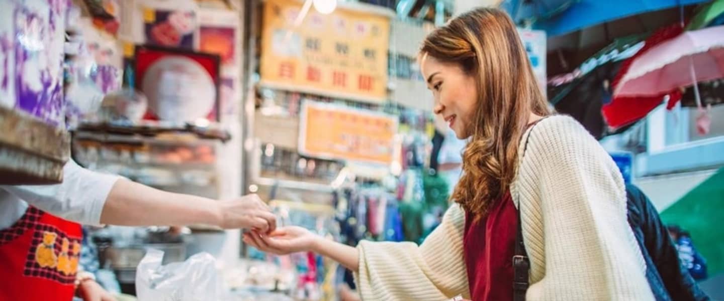 Holiday savings: Strategies to help you cut costs and stretch your budget