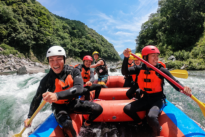 Get up to 50% off* InsureTravel 