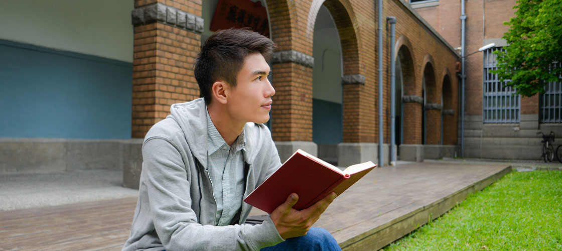 A Smart Student
